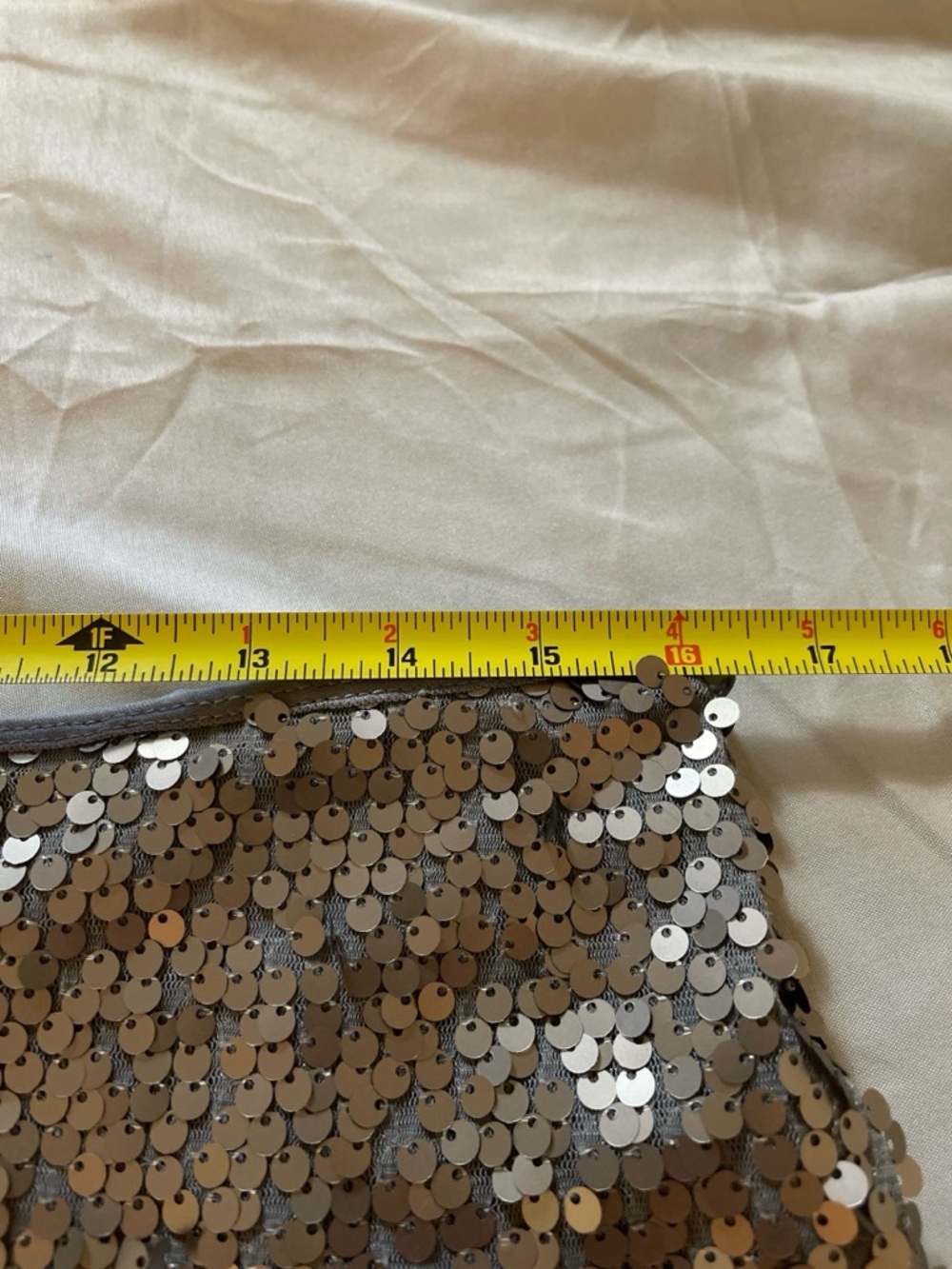 Gold Sequin Mini Skirt Women’s Party Club Holiday Sparkle Stretch Waist Sz SP - Picture 9 of 10